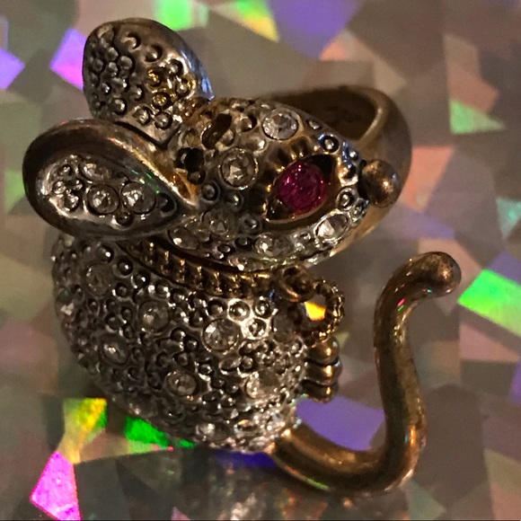 Betsey Johnson Jewelry - princess mouse tea party ring Betsey Johnson vintage jewelry crystal rhinestone